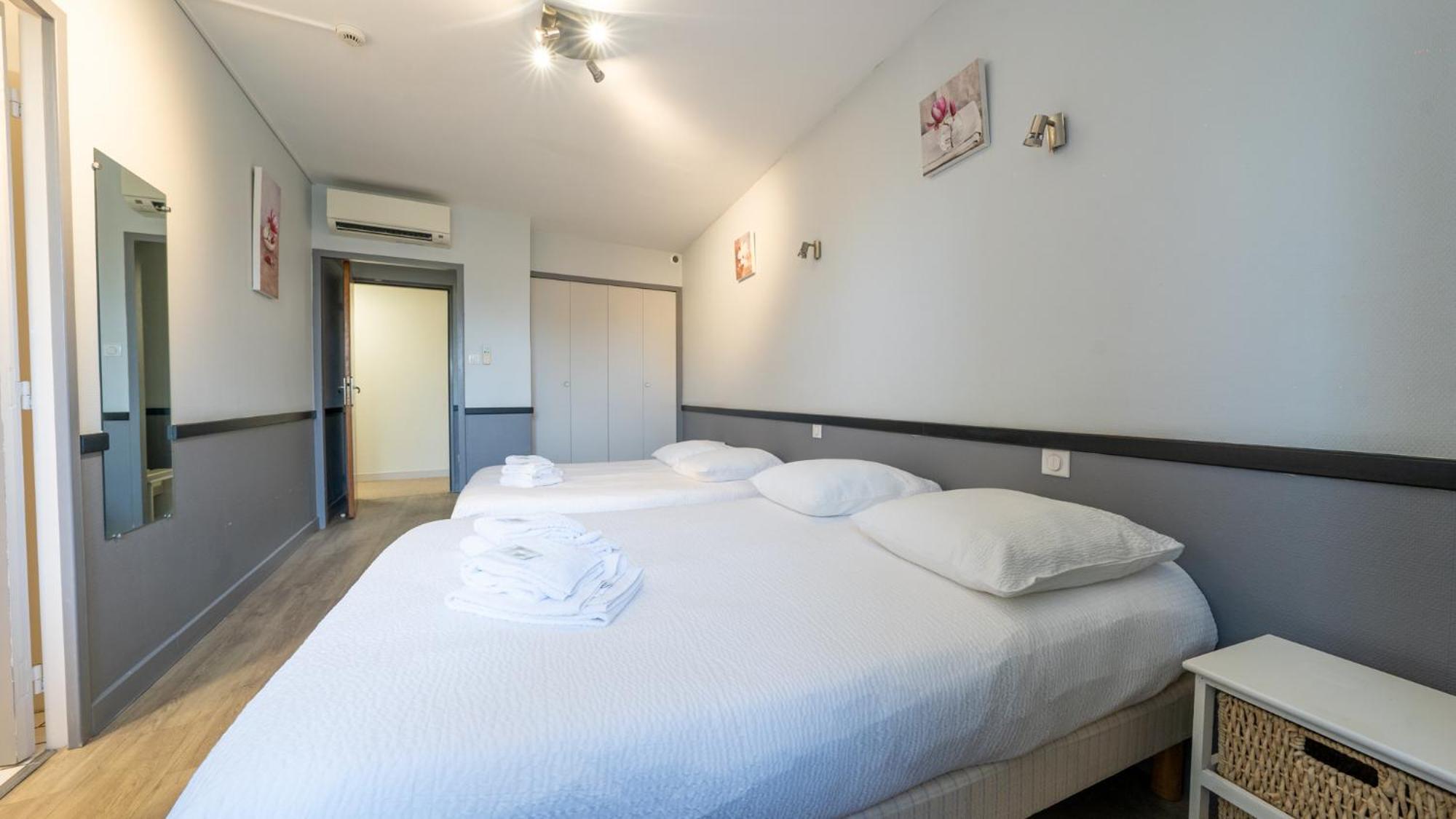 Hotel Des Docks Digoin Exterior foto